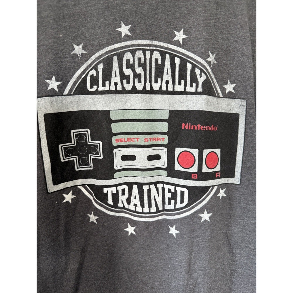 Nintendo Logo T-Shirt Gray Men's Size Large Nintendo Tee Classically Trained